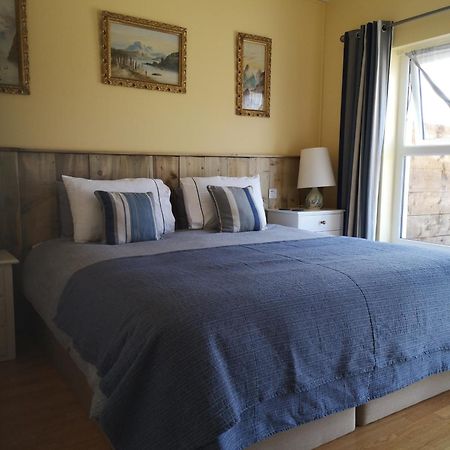 Beautiful One Bed With Stunning Sea View Apartment Waterford Bagian luar foto