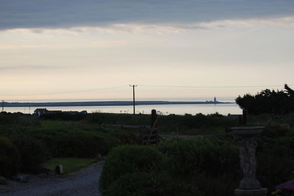 Beautiful One Bed With Stunning Sea View Apartment Waterford Bagian luar foto